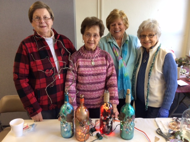 photo 2015 craft time wine bottle painting January